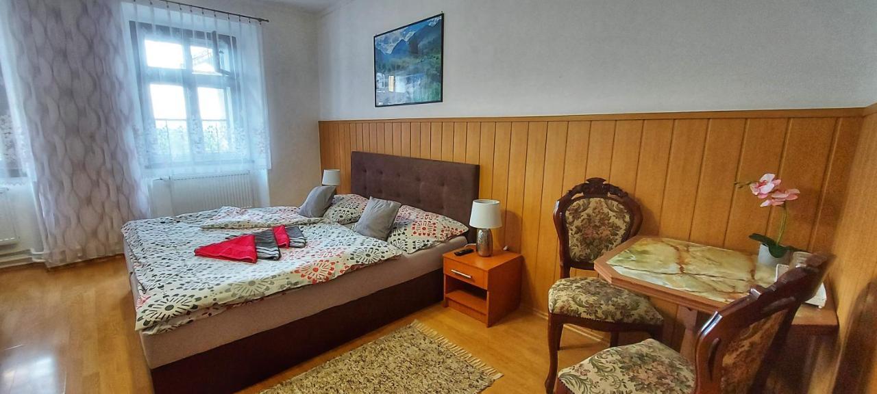 Banská Štiavnica Penzion Tomino מראה חיצוני תמונה